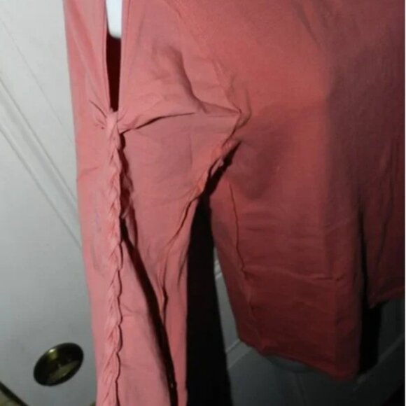 Free People Daisy Chain Braid Long Sleeve Cuff Top Sun Sand Pink NWT⌚🏃🏻📦⚡🚚 - Picture 6 of 10